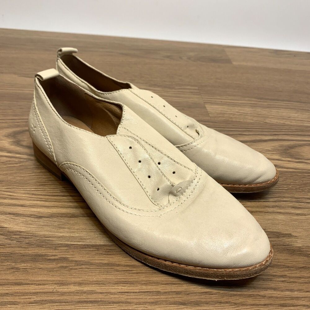 Frye Grace CVO Slip on Oxfords Womens Size‎ 7 M Ivory Leather Casual Shoes